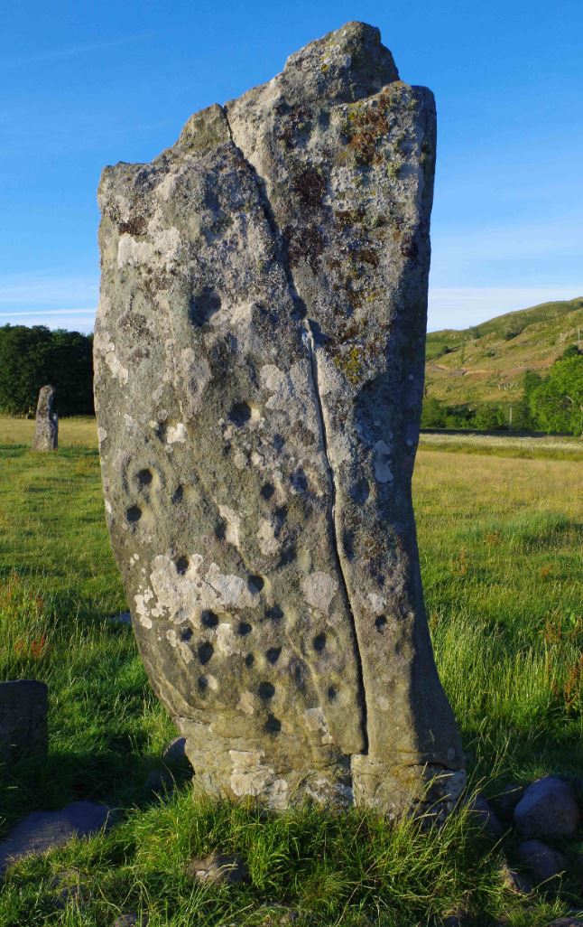 Giving The Emperor The Nether Stones Nether Largie standing stone alignments (by Temple Wood), Kilmartin, Argyll